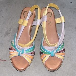 C.D.N Made in Spain VintageMulti Color Gel Wedges 🌵39